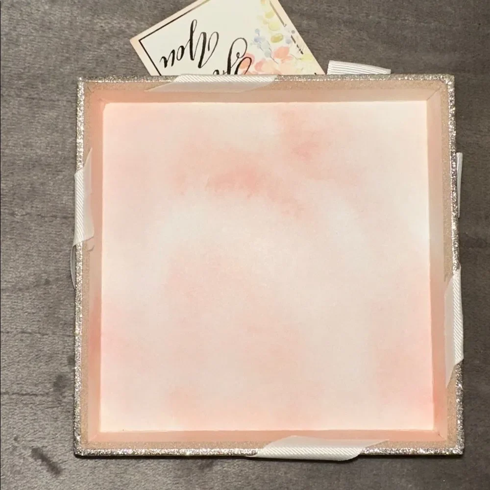 THE FARMHOUSE One Pastel Floral Gold Tone Top Ivory Bow Square Nesting Gift Box
